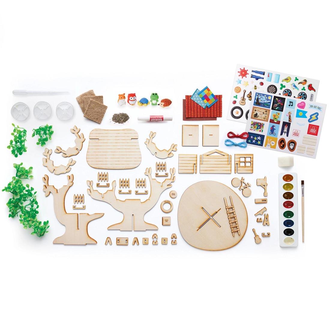 Contents of Build & Grow Tree House By Creativity For Kids