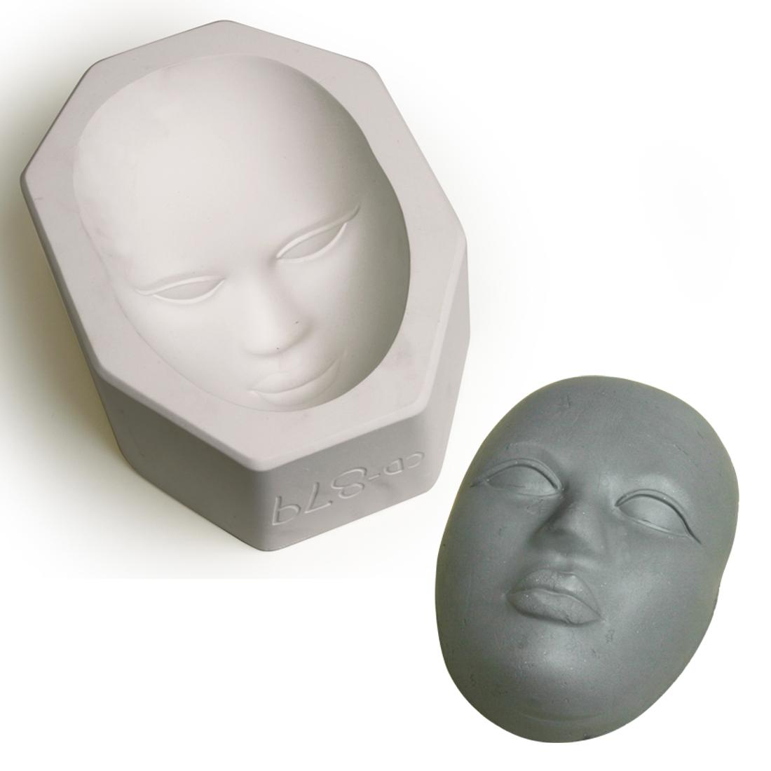 Mayco Plain Face Mold with sample clay face