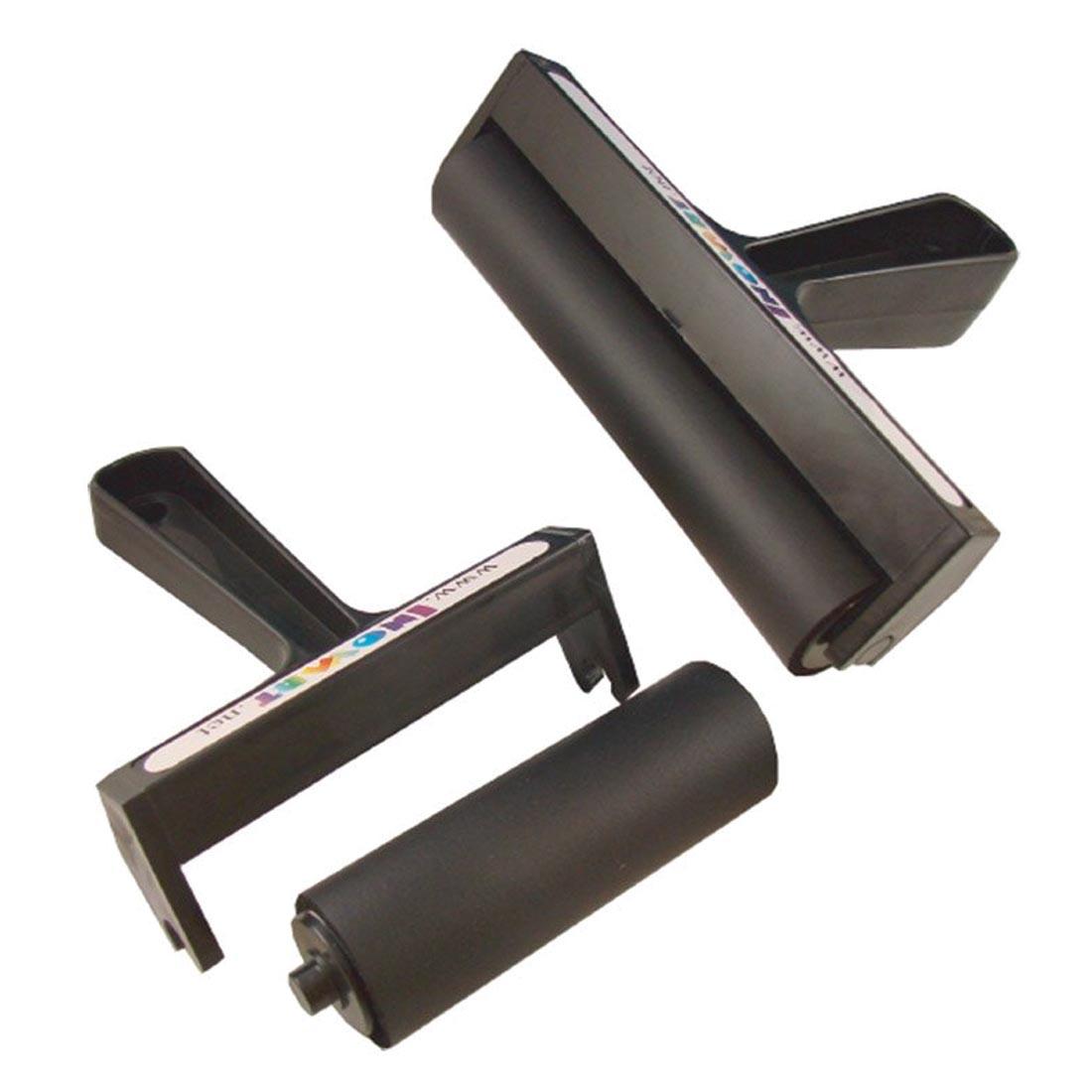 Inovart Soft Rubber Brayer shown both assembled and with roller snapped out of handle