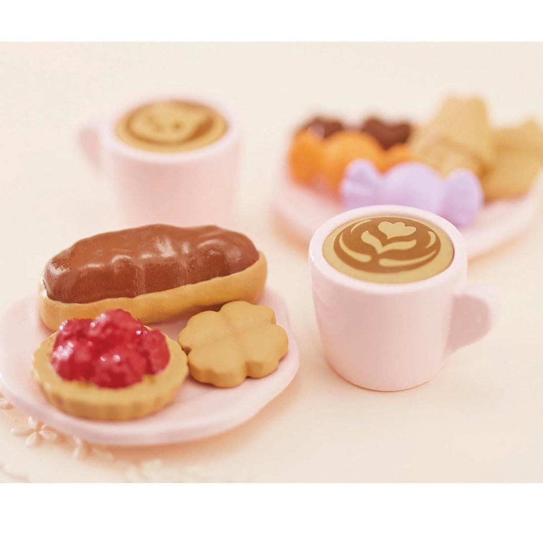 closeup of some of the play food included in the Calico Critters Sweets Party Set