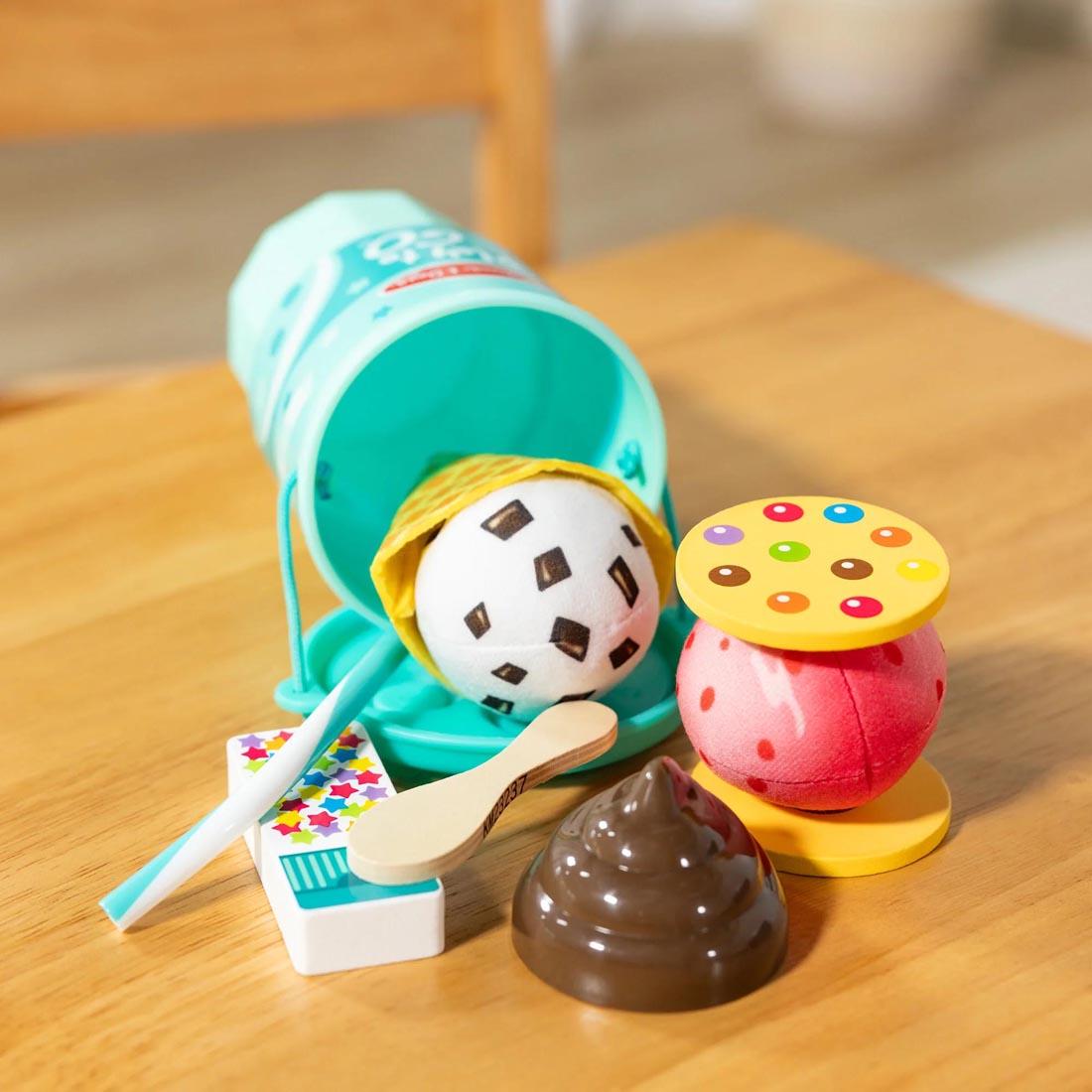 Play To Go Ice Cream Play Set By Melissa & Doug