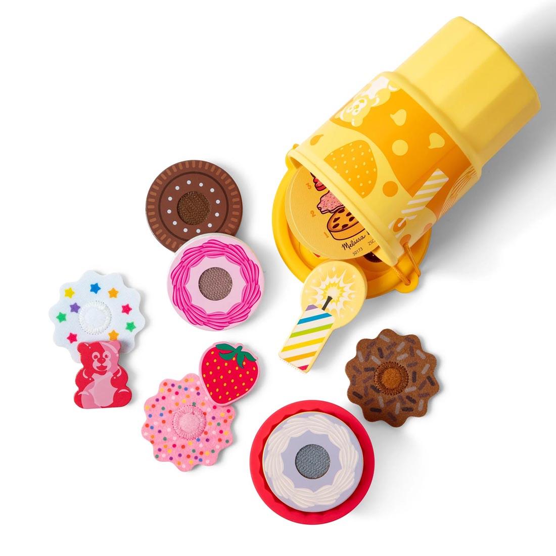 Play To Go Cake & Cookies Play Set By Melissa & Doug
