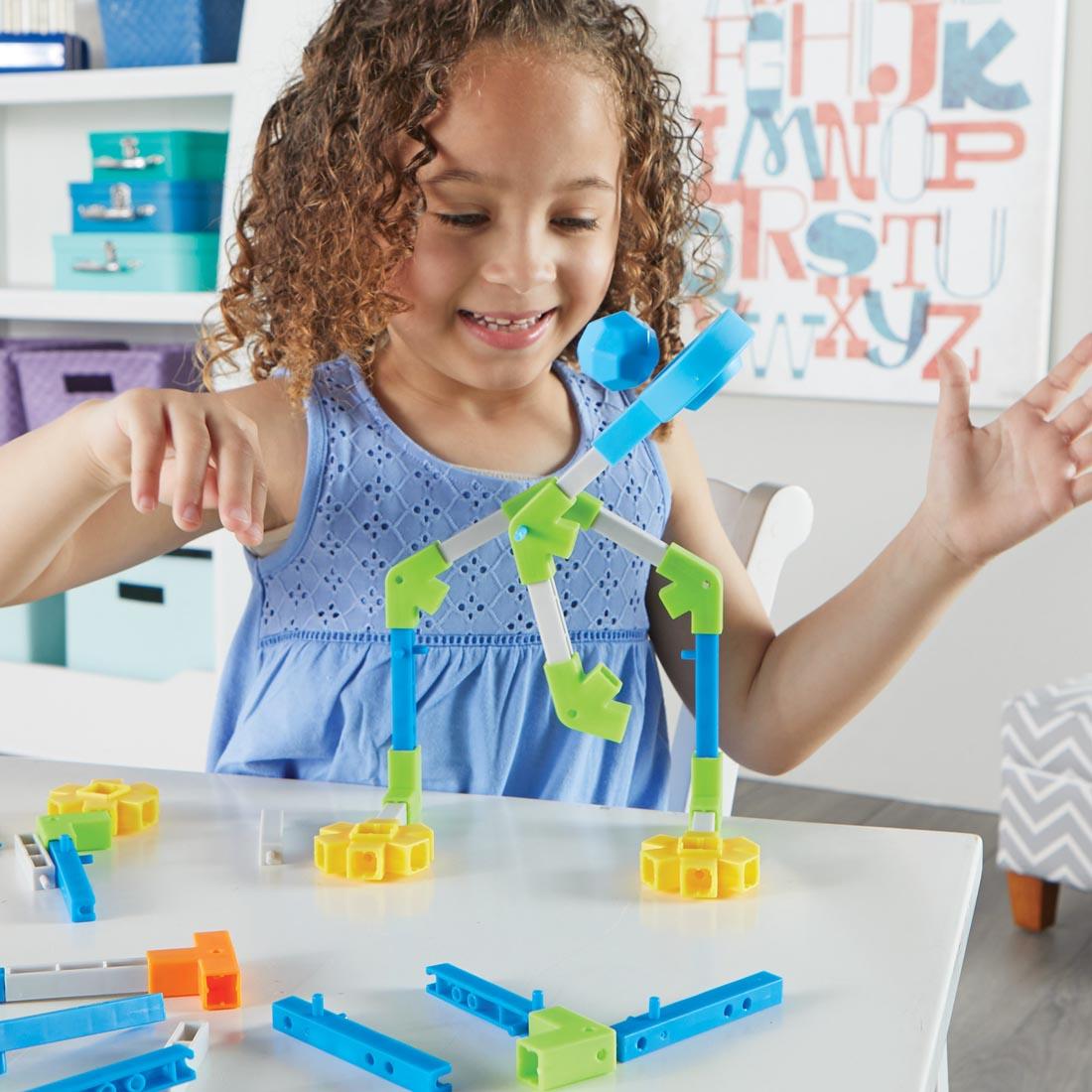 child using the STEM Explorers Motioneering Set
