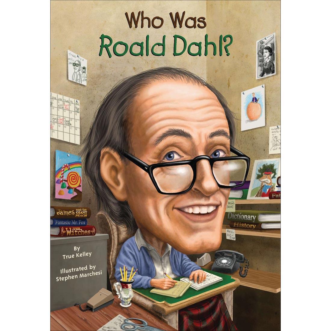 Who Was Roald Dahl? Paperback Reader
